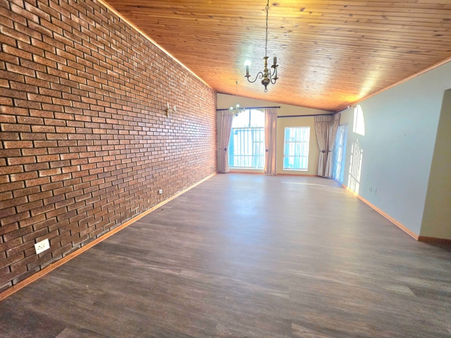 3 Bedroom Property for Sale in Eureka Free State